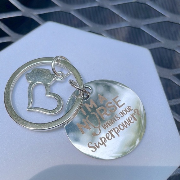 I Am A Nurse Silver KeyChain - Picture 6 of 9
